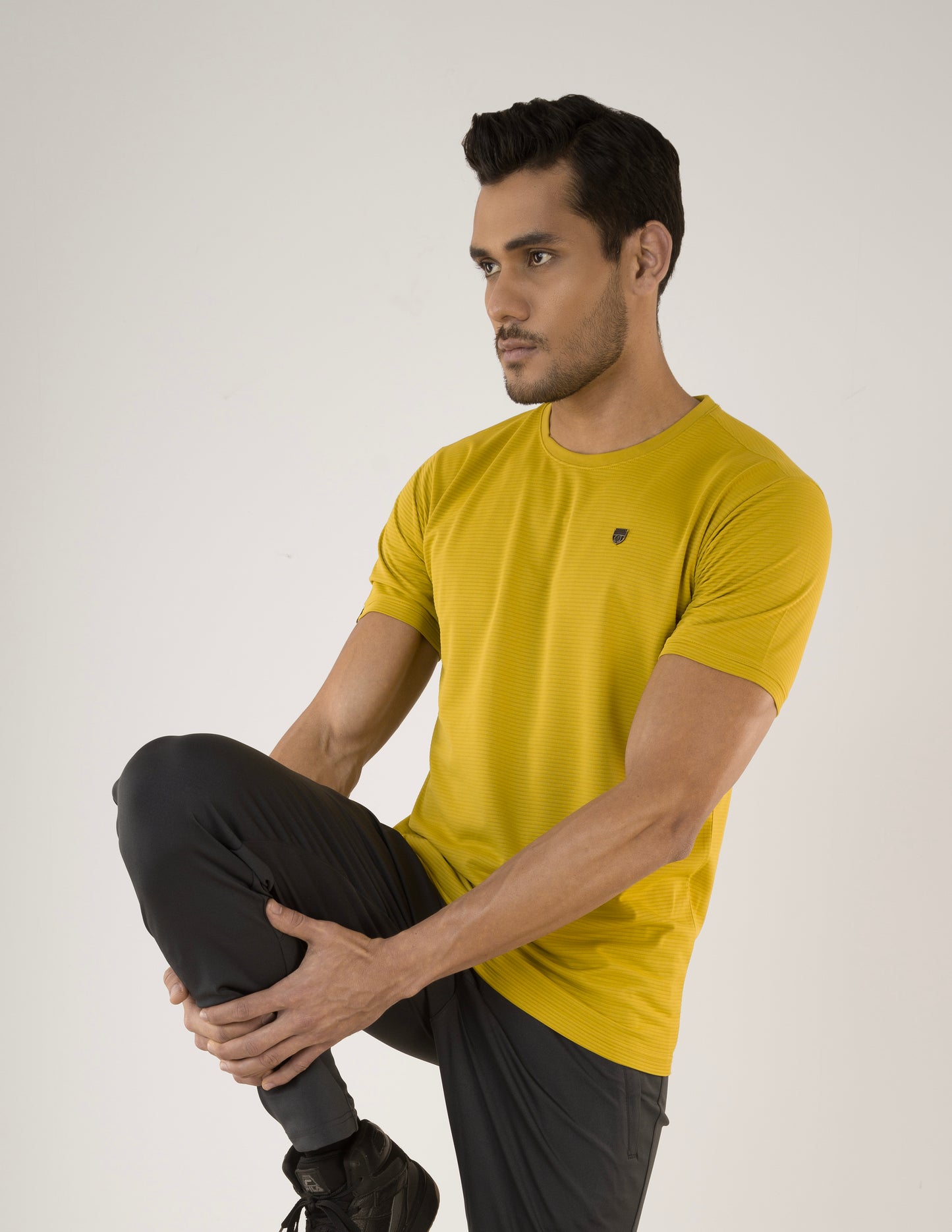 SELECT 4145 MICRO POLYSTER ROUND NECK MUSTARD T-SHIRT