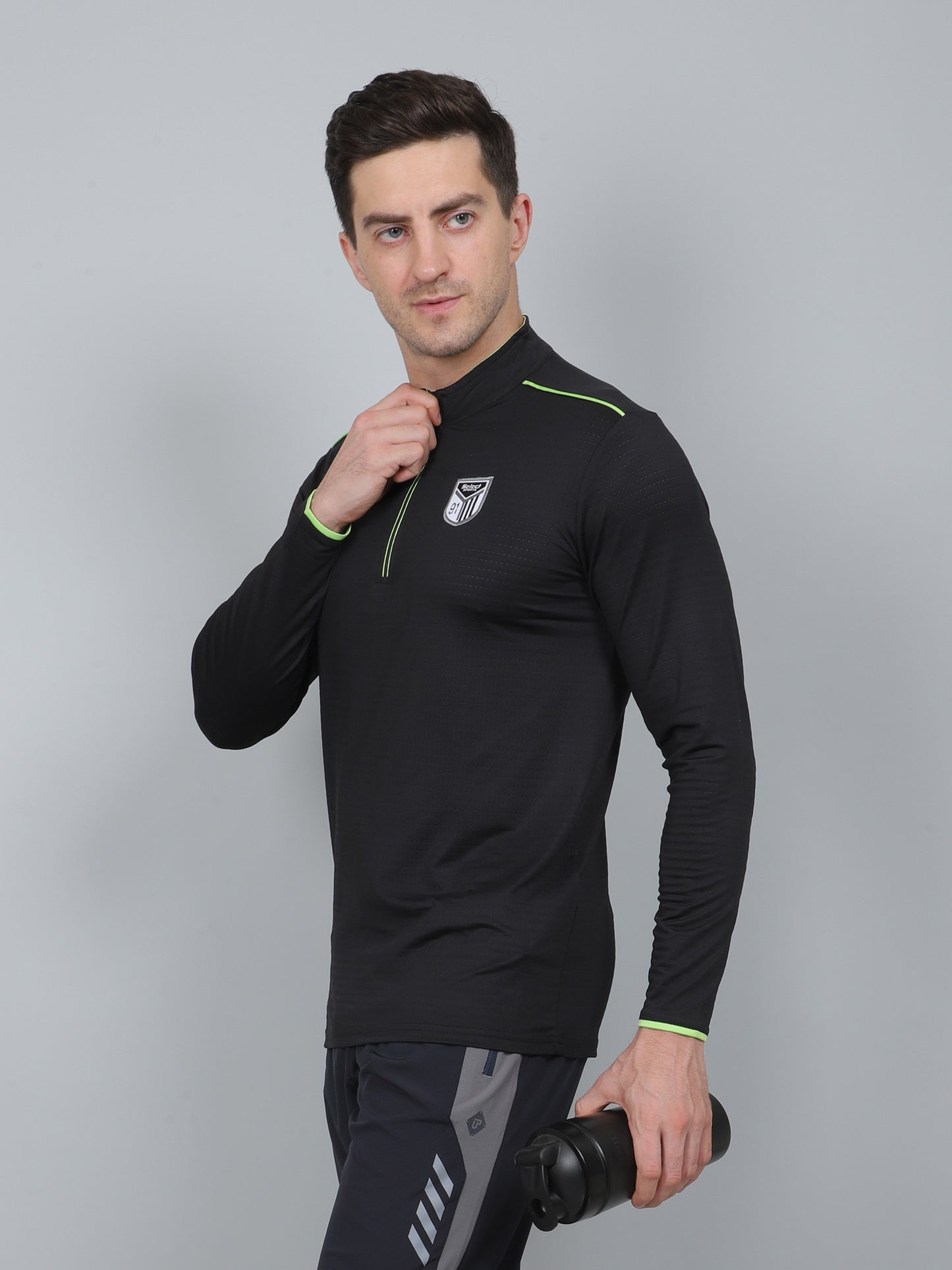 SELECT SP-181 DRYFIT ROUND NECK BLACK T-SHIRT