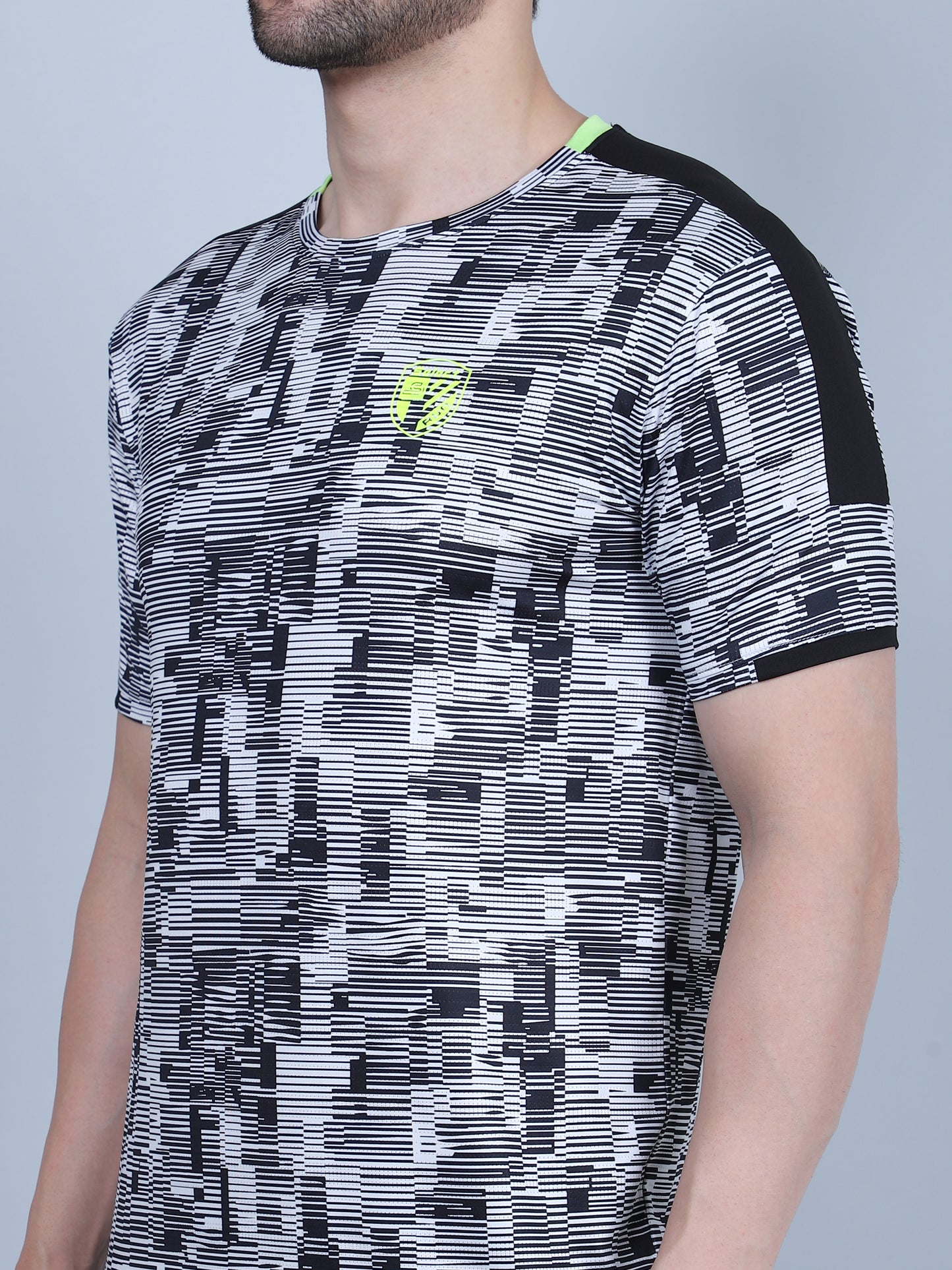 SELECT 5515 ULTRA DRY-FIT ROUND NECK T-SHIRT